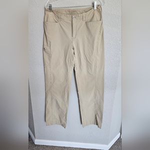 Women's Patagonia pants size 10 tan hiking outdoors